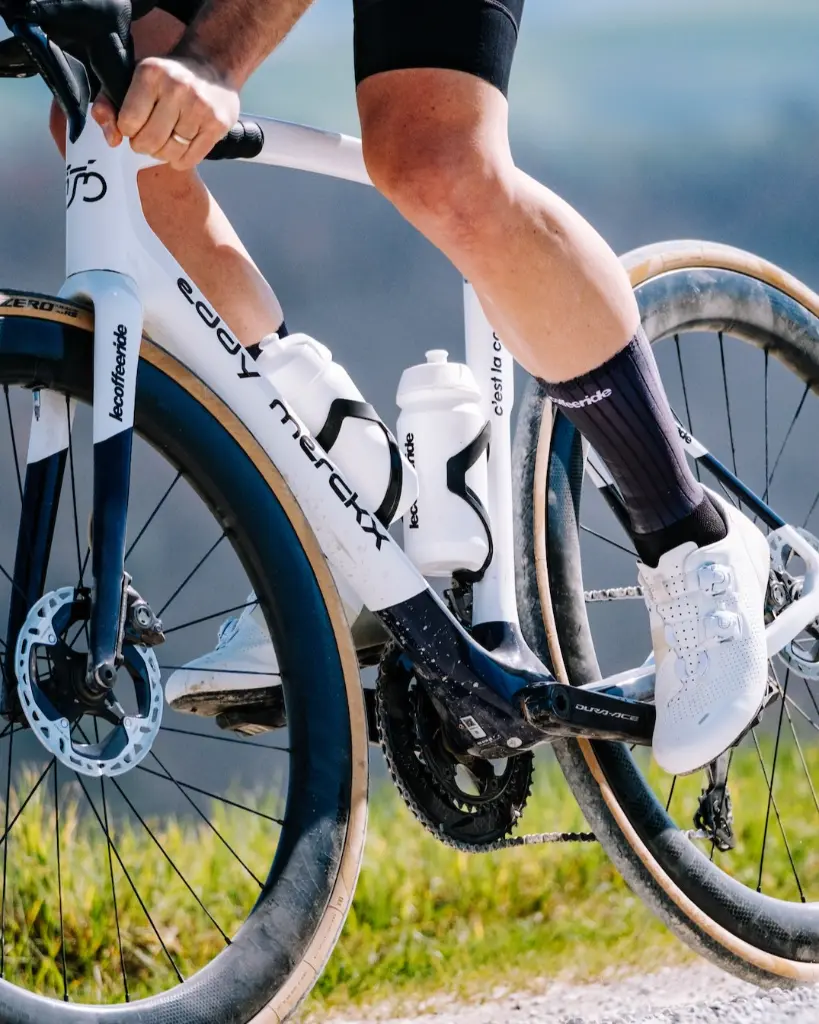 @cyclingmedia_agency - Le Coffee Ride Shooting - c'est la course - Strade Bianche - 6.3.2025-0175.webp