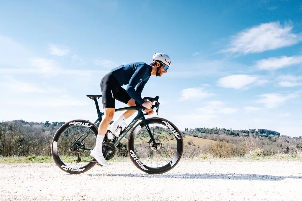 @cyclingmedia_agency - Le Coffee Ride Shooting - c'est la course - Strade Bianche - 6.3.2025-0659.webp