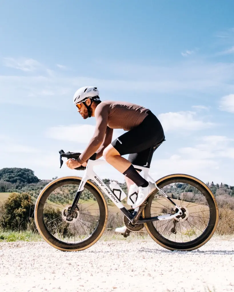 @cyclingmedia_agency - Le Coffee Ride Shooting - c'est la course - Strade Bianche - 6.3.2025-0663.webp