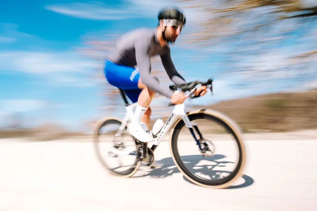 @cyclingmedia_agency - Le Coffee Ride Shooting - c'est la course - Strade Bianche - 6.3.2025-0583.webp