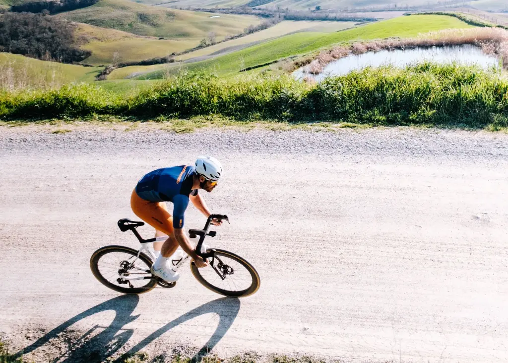 @cyclingmedia_agency - Le Coffee Ride Shooting - c'est la course - Strade Bianche - 6.3.2025-0403 (2).webp