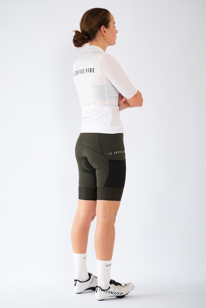 https://www.lecoffeeride.cc/wp-content/uploads/2024/03/@cyclingmedia_agency-Le-Coffee-Ride-Studio-Shooting-11.1.2024-190.jpg