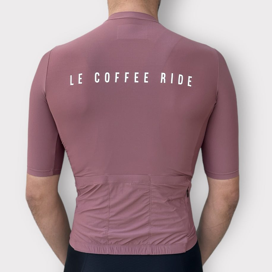 https://www.lecoffeeride.cc/wp-content/uploads/2024/06/446052511_1879838922439356_5173958261316725358_n.jpg